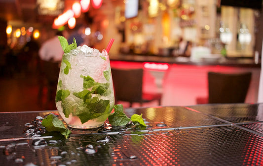 Zesty Mint Bliss: The Ultimate Mojito Experience